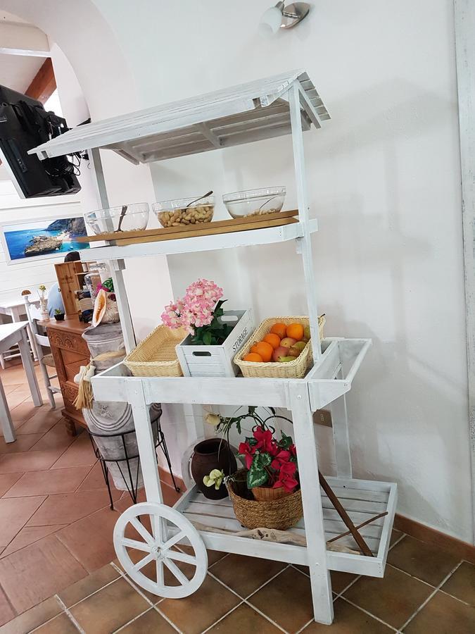 Hotel Ristorante La Conchiglia Cala Gonone Dış mekan fotoğraf