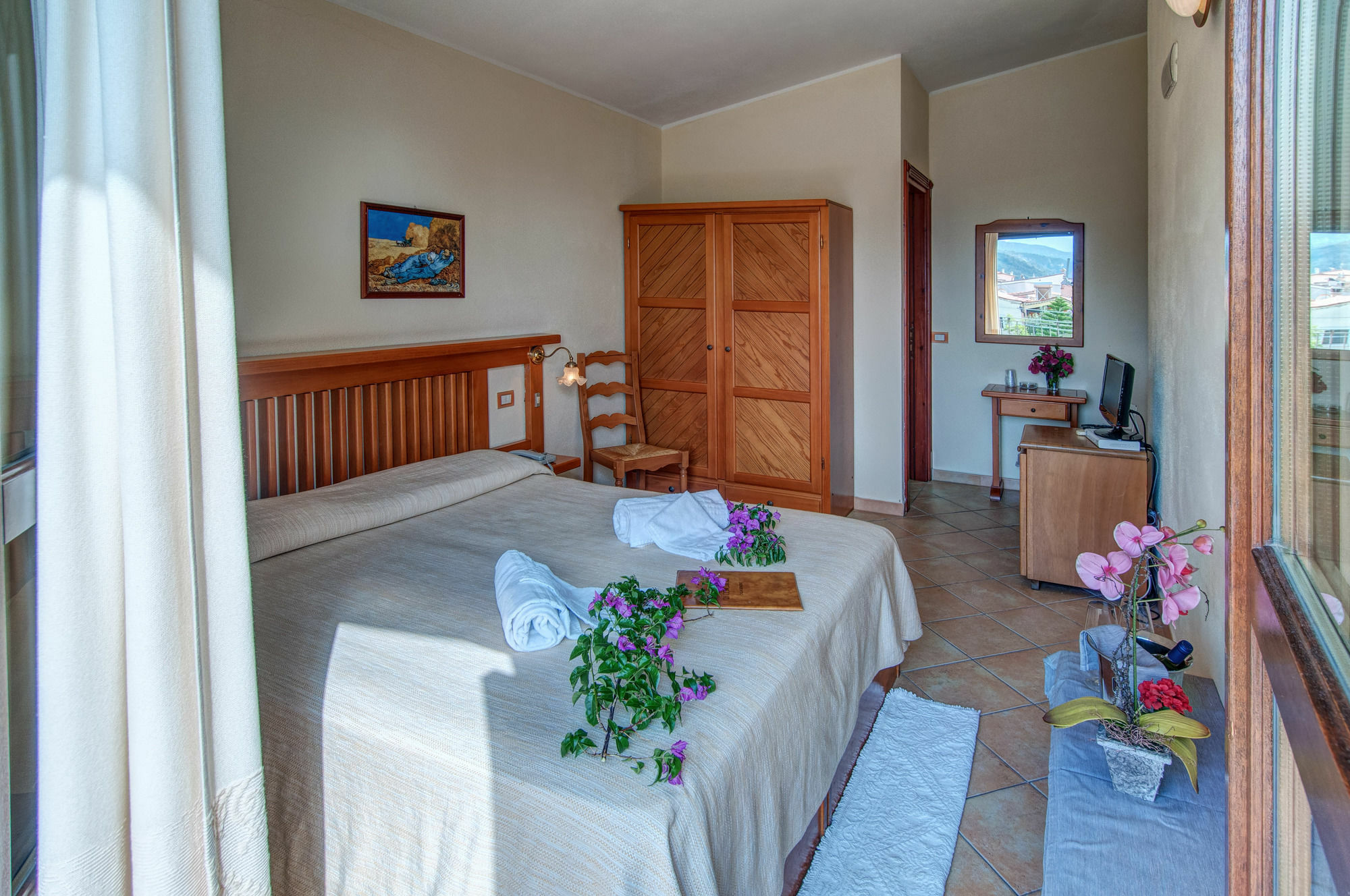 Hotel Ristorante La Conchiglia Cala Gonone Dış mekan fotoğraf