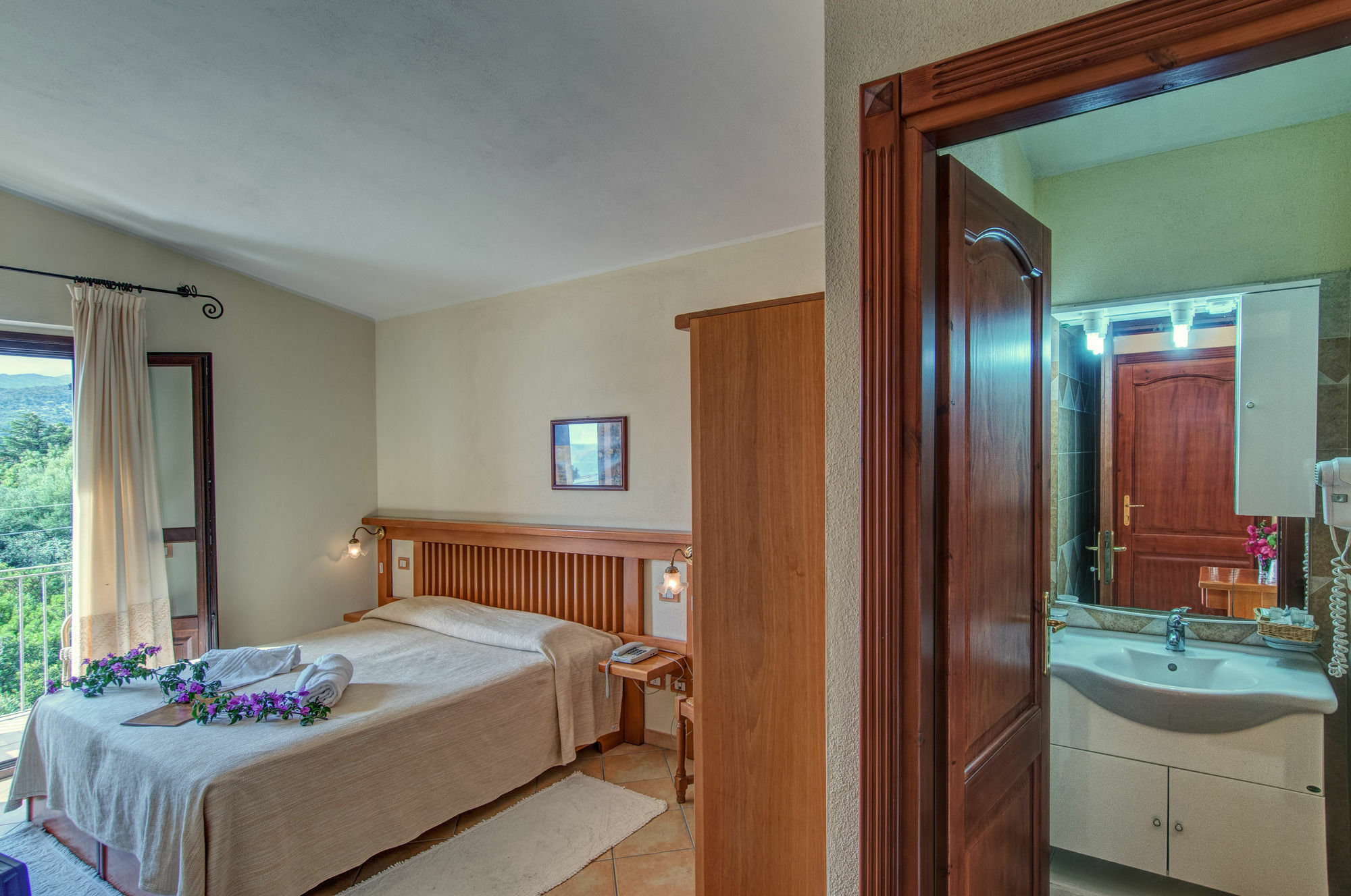 Hotel Ristorante La Conchiglia Cala Gonone Dış mekan fotoğraf