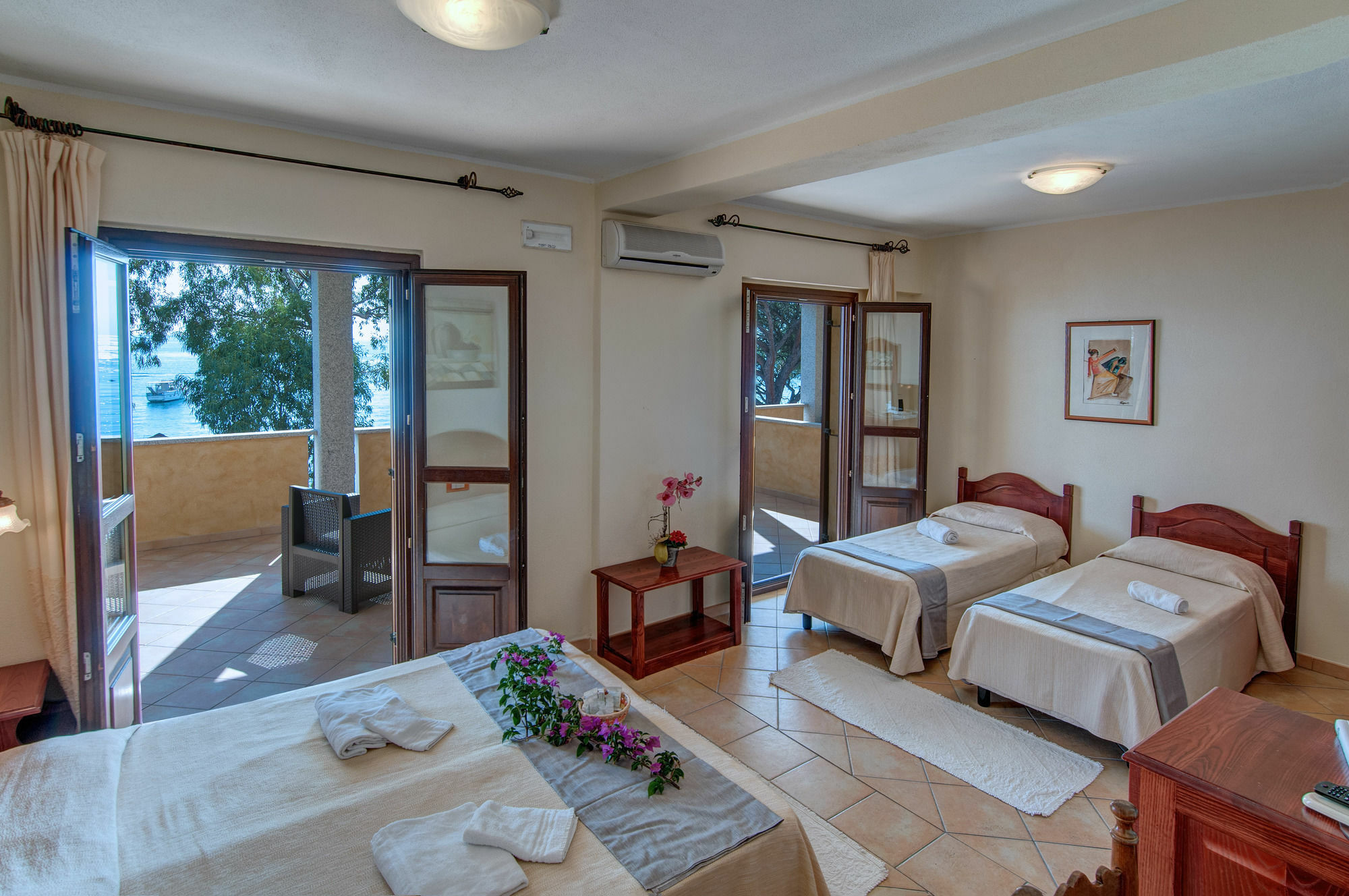 Hotel Ristorante La Conchiglia Cala Gonone Dış mekan fotoğraf